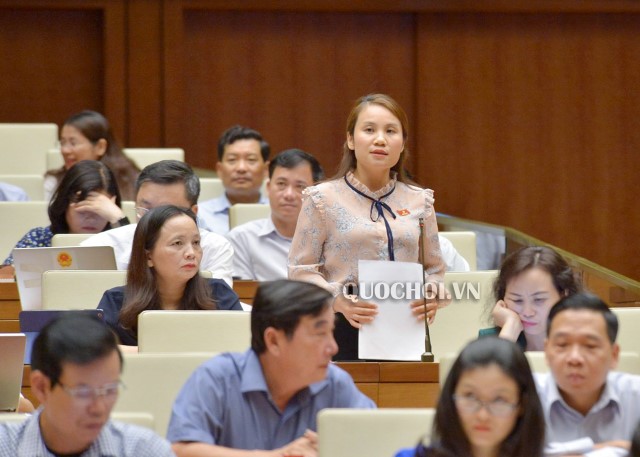 CÁC CÁC QUY ĐỊNH LIÊN QUAN ĐẾN THƯ VIỆN TRƯỜNG HỌC CÒN NẰM RẢI RÁC, CHƯA ĐỦ MẠNH ĐỂ THÚC ĐẨY LOẠI HÌNH NÀY PHÁT TRIỂN